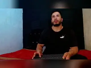 Xlovecam Live Porn of ZaneMaverick