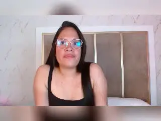 Xlovecam Best Webcam of OpalDesire