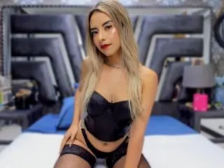 Xlovecam Nude Webcam of CloeRouss